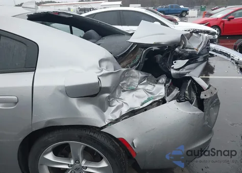 2018 Dodge Charger R/T Rwd z USA, uszkodzony, nr VIN 2C3CDXCT5JH156424